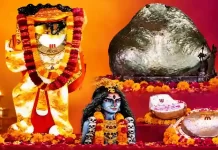 मेहंदीपुर बालाजी का दरबार: शोधकर्ता की नजर से मेहंदीपुर बालाजी का दरबार शोधकर्ता की नजर से दर्शाया गया धार्मिक दृश्य